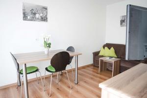 Ferienwohnung „Typ C“ mit Lounge zur Ostseite (kein Ausblick)