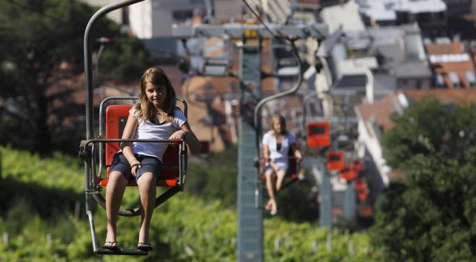 Un viaggio con la seggiovia Merano-Tirolo